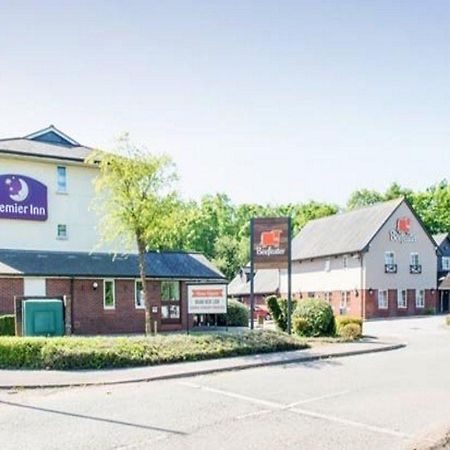 Premier Inn Newport Wales المظهر الخارجي الصورة